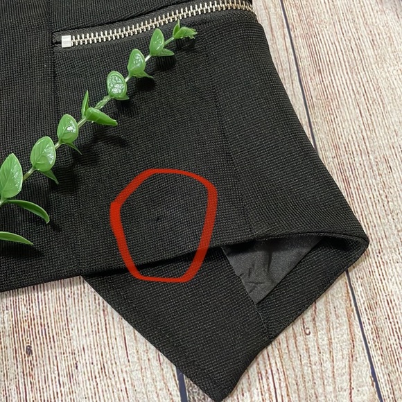 🌸 Clearance! 🌸 Forever21 Black Open Breast Blazer Size S - Picture 12 of 12